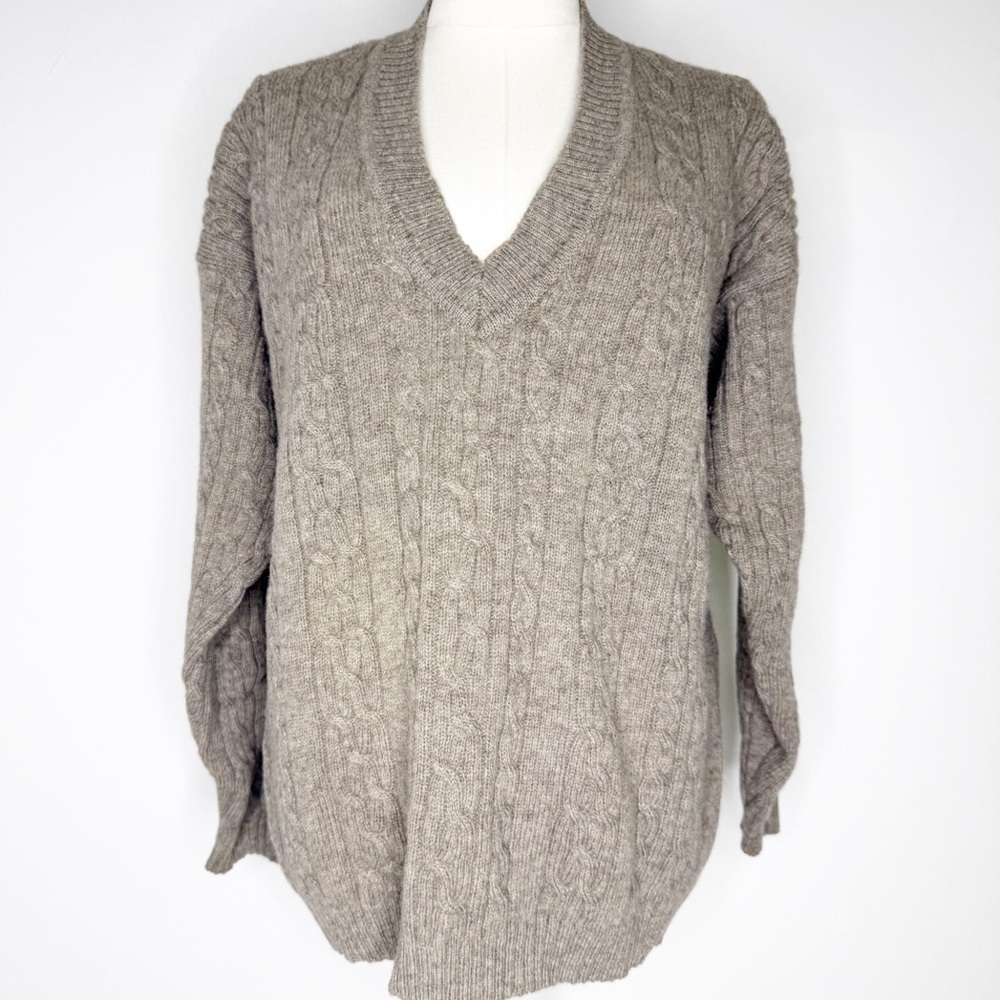 Talbots Vintage 100% Wool Sweater – Brown Cable Knit, V-Neck Size Medium - Picture 3 of 7